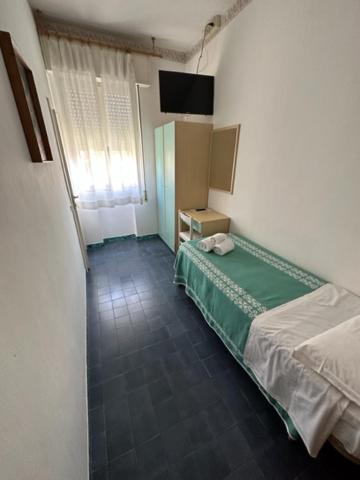 Hotel Villa Vera リミニ エクステリア 写真